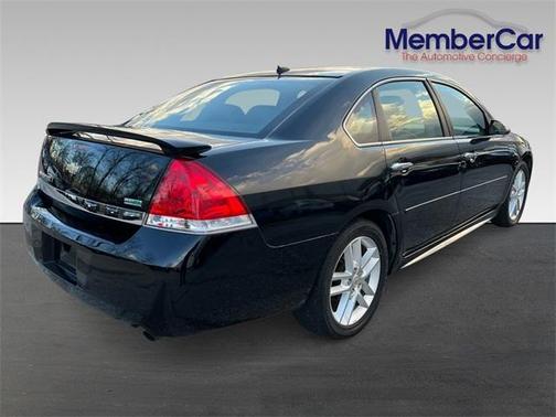 Photo 5 of 22 of 2011 Chevrolet Impala LTZ