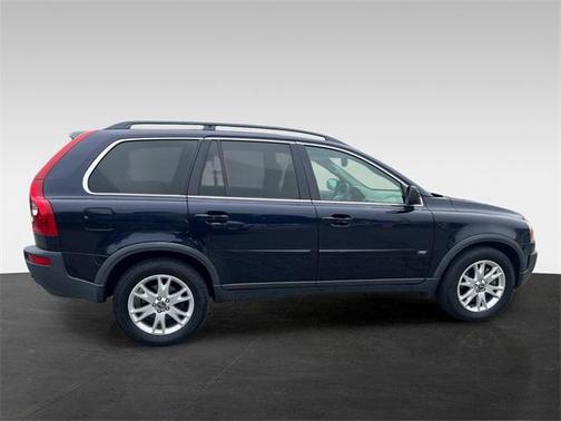 2005 Volvo XC90 V8