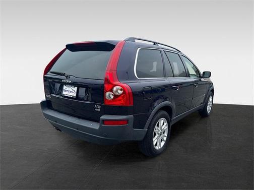 2005 Volvo XC90 V8