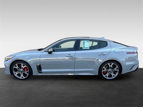 2021 Kia Stinger GT2