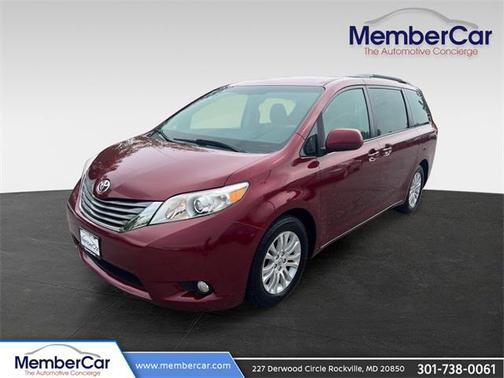 2011 Toyota Sienna XLE