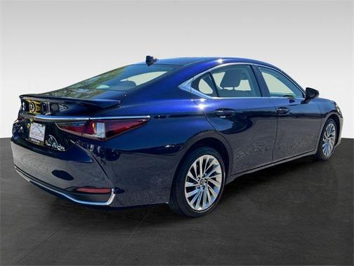 2021 Lexus ES 250 Base