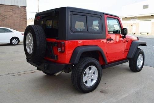 Photo 5 of 22 of 2018 Jeep Wrangler JK Sport
