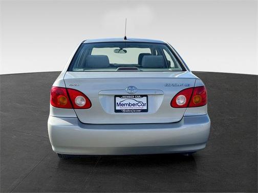2004 Toyota Corolla CE