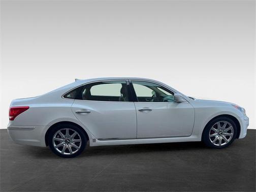 2013 Hyundai Equus Signature