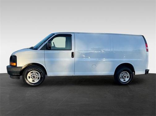 2017 GMC Savana 2500 Work Van