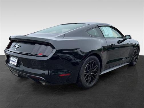 2015 Ford Mustang V6