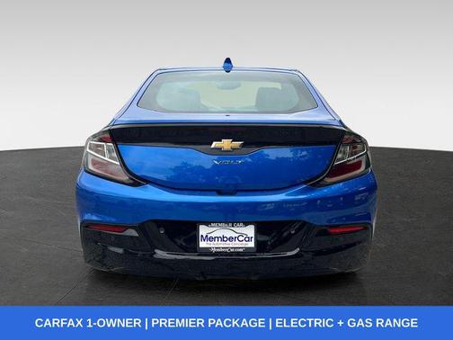 Kinetic Blue Metallic 2018 Chevrolet Volt Premier