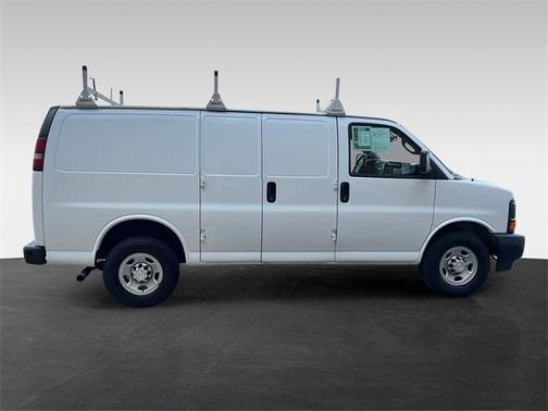 2017 Chevrolet Express 2500 Work Van