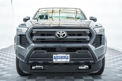 2025 Toyota Tacoma SR
