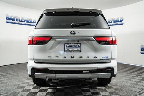 2025 Toyota Sequoia Base