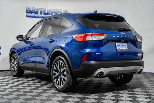 2020 Ford Escape SE