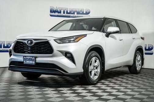 2023 Toyota Highlander LE