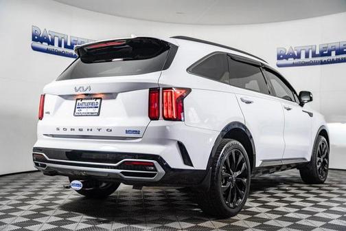 Glacial White Pearl 2022 Kia Sorento SX