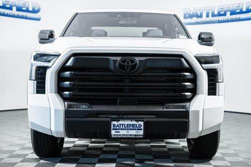 2025 Toyota Tundra SR5