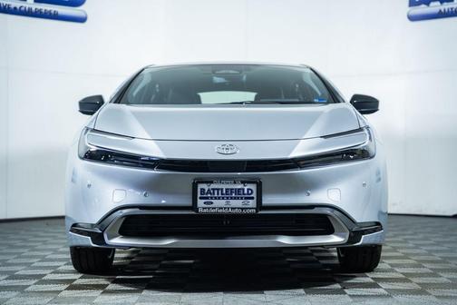 2026 Toyota Prius Plug-In Hybrid 