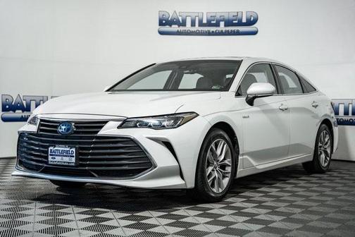 2020 Toyota Avalon Hybrid XLE Plus