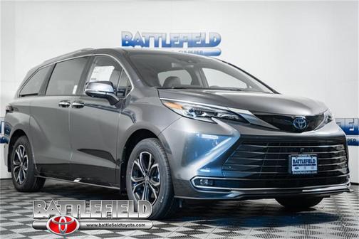 2025 Toyota Sienna Platinum