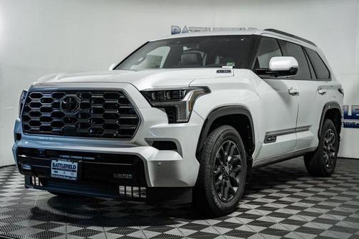 2025 Toyota Sequoia Base