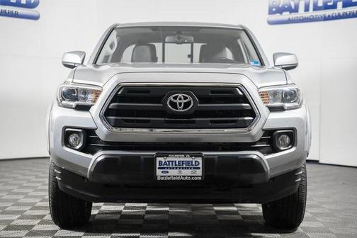 2017 Toyota Tacoma SR5