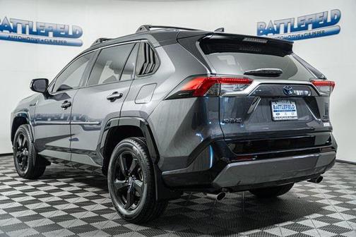 2019 Toyota RAV4 Hybrid SE