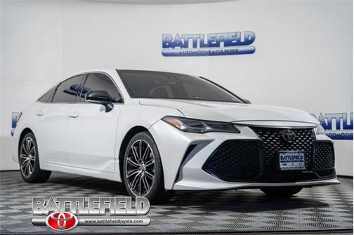 2019 Toyota Avalon Touring