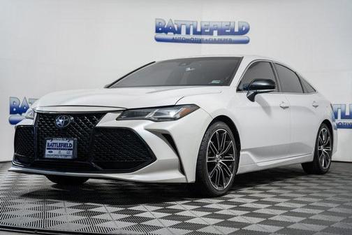 2019 Toyota Avalon Touring
