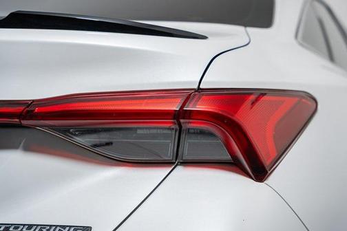 2019 Toyota Avalon Touring