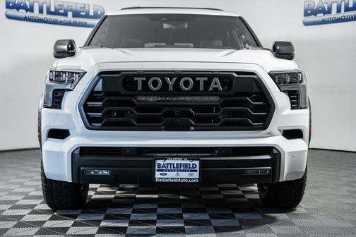 2025 Toyota Sequoia Base