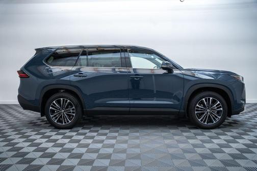 Cloud 2026 Toyota Grand Highlander Hybrid Platinum MAX