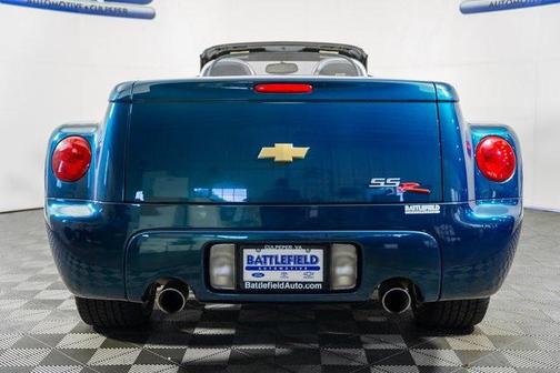 2005 Chevrolet SSR Base