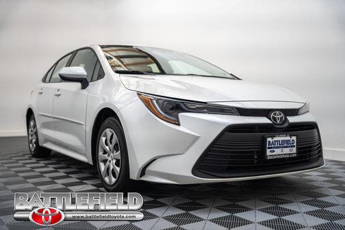 Ice Cap 2025 Toyota Corolla LE