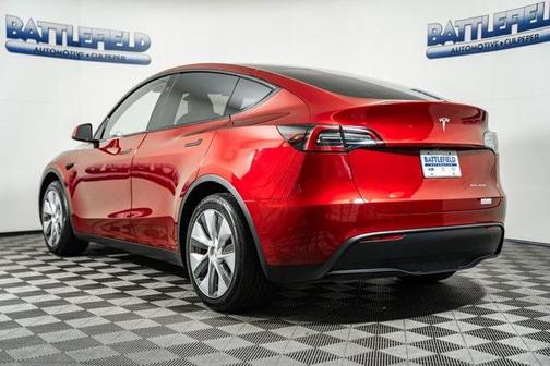 2024 Tesla Model Y Long Range Dual Motor All-Wheel Drive