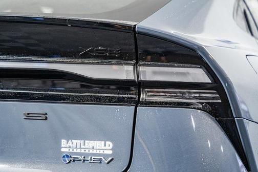 2025 Toyota Prius L