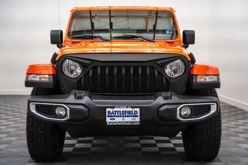 Punkn Metallic Clearcoat 2018 Jeep Wrangler Unlimited Sahara