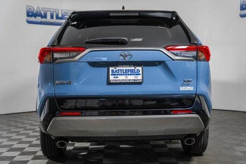 2025 Toyota RAV4 Hybrid SE