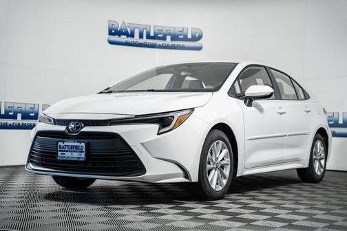 2025 Toyota Corolla Hybrid LE