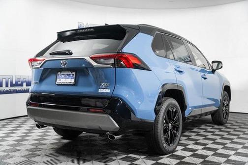 2025 Toyota RAV4 Hybrid SE