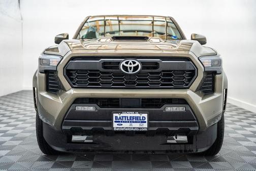 Bronze Oxide 2025 Toyota Tacoma TRD Sport
