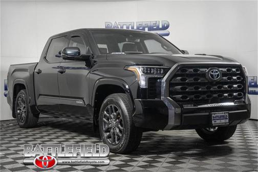 2023 Toyota Tundra Hybrid Platinum