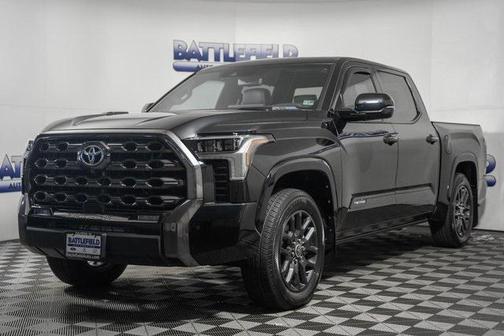 2023 Toyota Tundra Hybrid Platinum