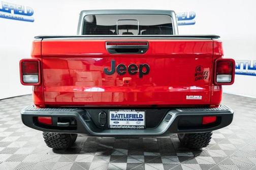 2021 Jeep Gladiator Willys 4x4