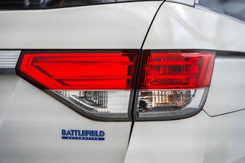 White Diamond Pearl 2014 Honda Odyssey EX-L