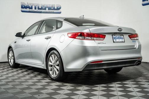 2017 Kia Optima LX
