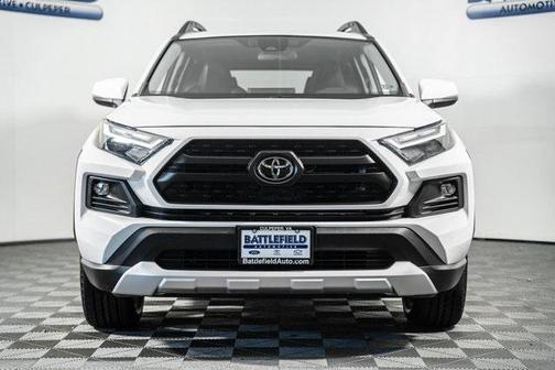 2023 Toyota RAV4 Adventure