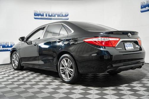 2016 Toyota Camry SE