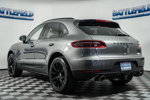 2016 Porsche Macan S