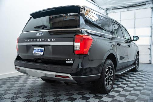 Agate Black Metallic 2022 Ford Expedition Max XLT