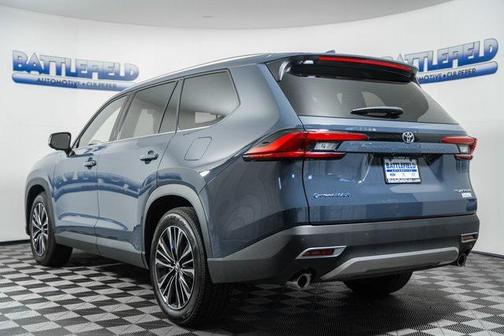 2024 Toyota Grand Highlander Hybrid Limited MAX