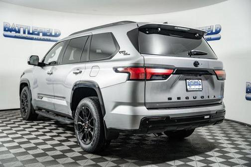 2025 Toyota Sequoia Base
